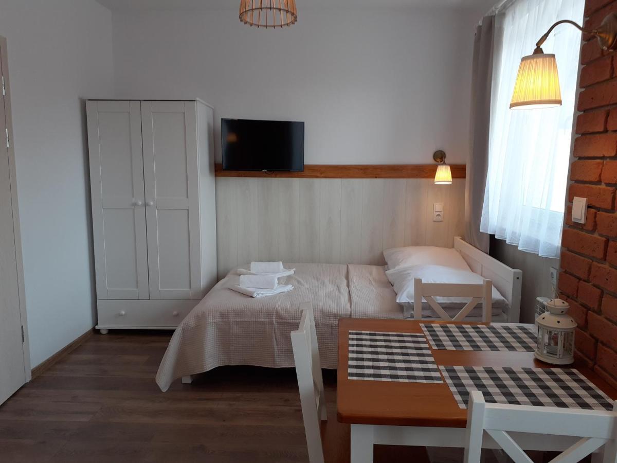 Nad Jeziorem Apartment