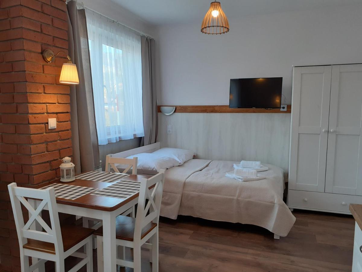 Nad Jeziorem Apartment